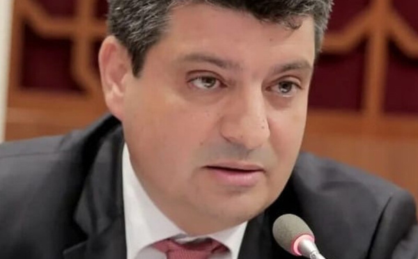 الأستاذ عبد الحافظ أدمينو عضواً بالمحكمة الدستورية.. تعزيز للكفاءة الأكاديمية داخل مؤسسة الرقابة الدستورية
