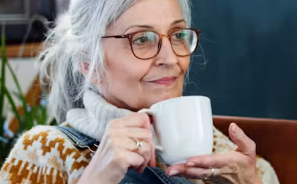 القهوة ومرض ألزهايمر.. هل يمكن للكافيين أن يصبح حليفاً للدماغ؟
