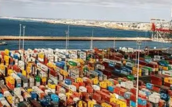 ميناء طنجة المتوسط يتصدر موانئ إفريقيا ويعزز مكانة المغرب في سلاسل اللوجستيك العالمية