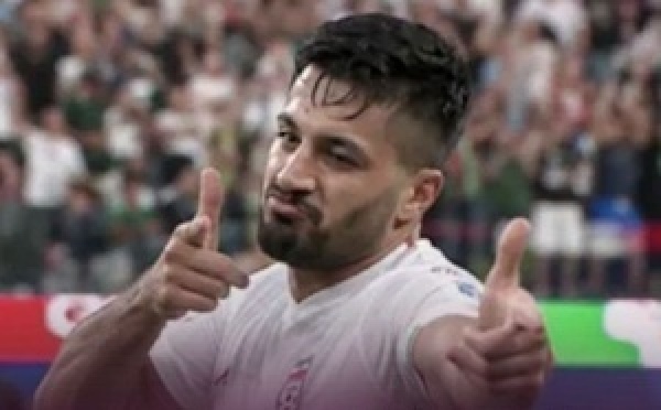 رحّلات وزارة الأمن الداخلي الأمريكية اللاعب الإيراني محمد محبي من الولايات المتحدة، من بعد الاحتفال ديالو بهدف سجلو فمباراة إيران ونيوزيلندا ضمن منافسات كأس العالم بملعب سوفي فلوس أنجلوس.