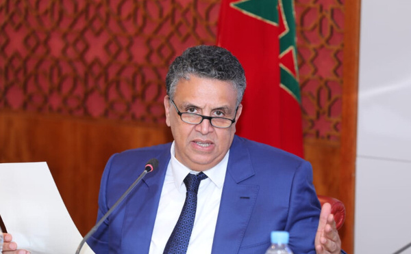 وزير العدل يلوّح بمتابعة محامين بسبب تدوينات عن مشروع قانون المحاماة