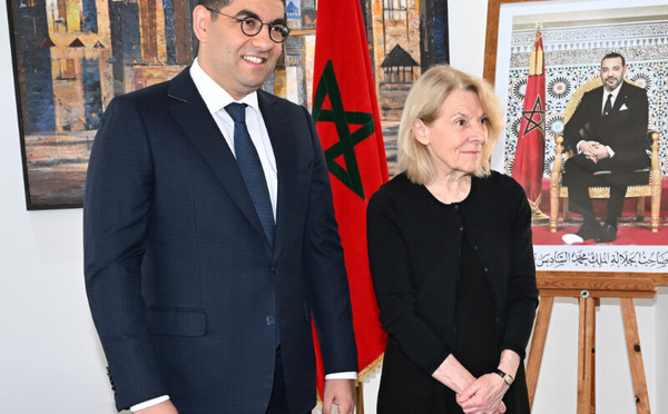 المغرب يستعيد تسع مستحاثات نادرة لأسنان ديناصورات تعود إلى أكثر من 72 مليون سنة