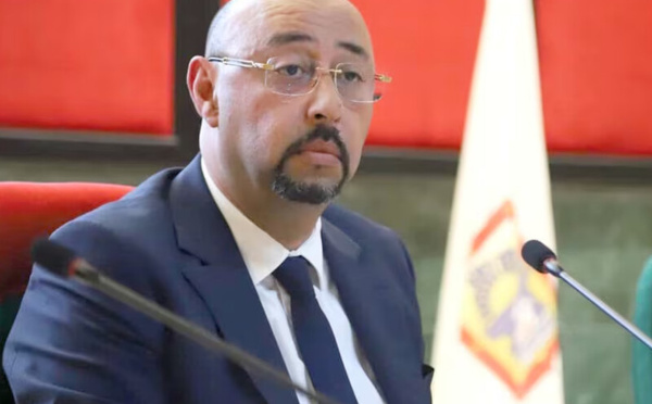 توقيف عمدة طنجة فور عودته من إسبانيا في تطور جديد بقضية أوراق التصويت