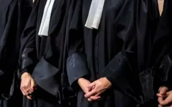 بعد أشهر من التعثر.. المحامون يعودون والجلسات المؤجلة تستأنف مسارها