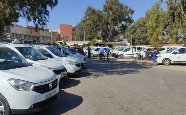 مهنيو سيارات الأجرة يطالبون برفع التعريفة بسبب غلاء المحروقات