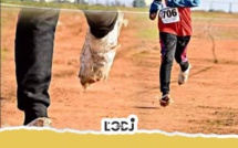 تعاطف كبير مع طفل يحيط قدميه بشريط لاصق خلال مسابقة للعدو الريفي