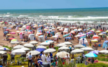 احتلال الملك العمومي في الشواطئ يُفسد عطلة المغاربة