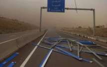 الطرق السيار تخلف موعدها وتترك المسافرين في مواجهة “عواصف الغبار” دون انذار