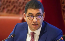 بنسعيد يتمسك باستقلالية الصحافة ويُبعد الحكومة عن جدل البطائق المهنية