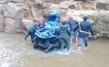 مصرع ثلاثة أشخاص من عائلة واحدة في حادث سقوط سيارة بمنعرجات جبلية بتنغير