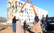 هدم واحدة من أقدم عمارات الدار البيضاء وسط مشاعر الحزن والدموع
