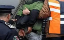 الشرطة القضائية بالداخلة توقف مشتبهاً به في قضية سرقة محل تجاري
