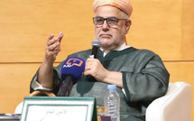 "ماغتنفعكم لا قرايا لا والو" : بنكيران يستخف بتمدرس الفتيات ويشعل الغضب النسائي