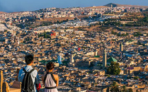 المغرب يتصدر الطفرة السياحية العالمية.. أرقام إسبانية تكشف نجاحاً غير مسبوقاً