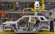 سايبر هجوم يوقّف جاكوار لان드 روڤر شهر كامل... والحكومة البريطانية كتطلق ضمانة قرض بـ1.5 مليار جنيه لإنقاذ القطاع