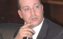 رسالة إلى الزعيم الأبدي: الخلود التنظيمي في زمن لا تصمد فيه الفكرة أكثر من تغريدة