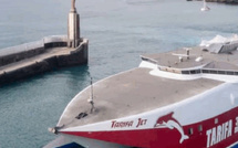 تعليق حركة النقل البحري بين طريفة وطنجة المدينة بسبب الأحوال الجوية السيئة