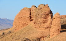 تحذيرات من تهديد مواقع النقوش الصخرية والقبور الجنائزية بالمغرب بسبب الاستغلال التجاري