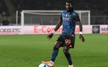 نابولي والكاميرون يتلقيان ضربة موجعة بإصابة أنغويسا