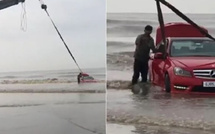 حين يتحوّل “الترند” إلى ورطة… شاب هندي يُغرق سيارته الفارهة في البحر بحثًا عن الشهرة