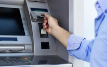 محكمة الدار البيضاء تقضي بتعويض زبون بعد ابتلاع شباك بنكي لبطاقته