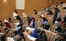 تفوق العنصر النسوي في مباريات التعليم يثير نقاشاً حول التحديات المستقبلية