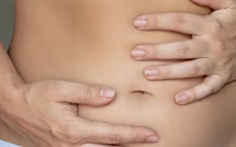 لماذا يميل البطن إلى الانتفاخ بعد سن الأربعين؟ تفسير أخصائية التغذية