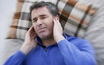 دراسة جديدة: علاقة خفية تجمع النوم بطنين الأذن… وأحدهما قد يعالج الآخر