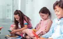 تحديات التعليم المعاصر للأطفال في 2025: تحليل علمي لشهادة معلمة