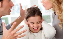 الخلافات الزوجية بعد الإنجاب: الأسباب والتأثيرات النفسية على الأطفال