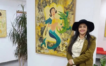 هدى بنجلون تأخذ زوار معرضها بتطوان إلى "عوالم برمائية" غامضة ومخيّلة