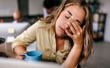 القهوة والألم المزمن… علاقة مثيرة للدهشة لكبار السن