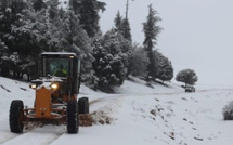 سلطات إقليم خنيفرة تواصل تدخلاتها لمواجهة تداعيات التقلبات الجوية