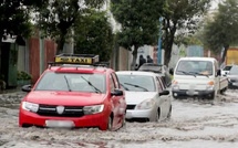 فاس تطلق برنامجاً وقائياً واسعاً لصيانة قنوات تصريف المياه والحد من مخاطر الفيضانات