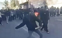 الاحتجاجات الإيرانية تتواصل في أسبوعها الثاني وسط انقطاع الاتصالات