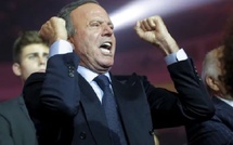 اتهامات جنسية واتهامات بالاتجار بالبشر تهز حياة خوليو إغليسياس المهنية