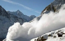 فقدان سائحين مغربيين ومرشد جبلي بعد انهيار ثلجي مفاجئ في توبقال