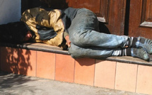 وزان تتضامن مع المشردين : حملة شتوية لتأمين المأوى والمساعدة النفسية للشرائح الهشة