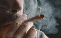 دراسة يابانية تكشف العلاقة بين التدخين وأعراض "كوفيد طويل المدى"