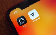 هل أصبحت «غروكيبيديا» بوابة الحقيقة الجديدة لذكاء «تشات جي بي تي»؟