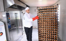 المديرية العامة للأمن الوطني تدعم سكان القصر الكبير بخبز متنقل في ظل الفيضانات