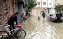 حقوق المستهلك تحذر من استغلال تجار الأزمات لمعاناة المتضررين من الفيضانات