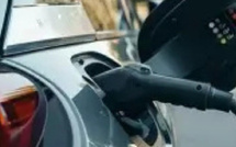 أخطاء شحن السيارات الكهربائية وكيفية الحفاظ على عمر البطارية