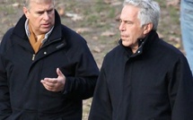 قضية الأمير أندرو تعيد تسليط الضوء على علاقة العائلة الملكية بالملياردير أبستين