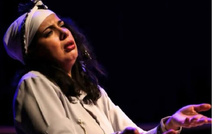 “قايد الواد” في جولة رمضانية: مسرح يسائل السلطة ويعيد إحياء الفرجة الحية في المدن المغربية