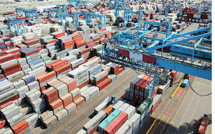 ارتفاع العجز التجاري: تحديات هيكلية تستدعي مراجعة استراتيجية للتجارة الخارجية