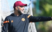 مدرب نهضة بركان يتوقع مباراة قوية أمام الهلال السوداني