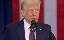 ترامب يعلن تأجيل الضربات على إيران ويصف المحادثات بـ “المثمرة للغاية”