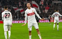 الدولي المغربي الخنوس يوقع عقداً مع شتوتغارت حتى 2030