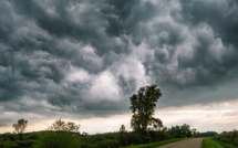 بين منخفض متوسطي ومرتفع جوي.. طقس متذبذب يطبع بداية الربيع بالمغرب